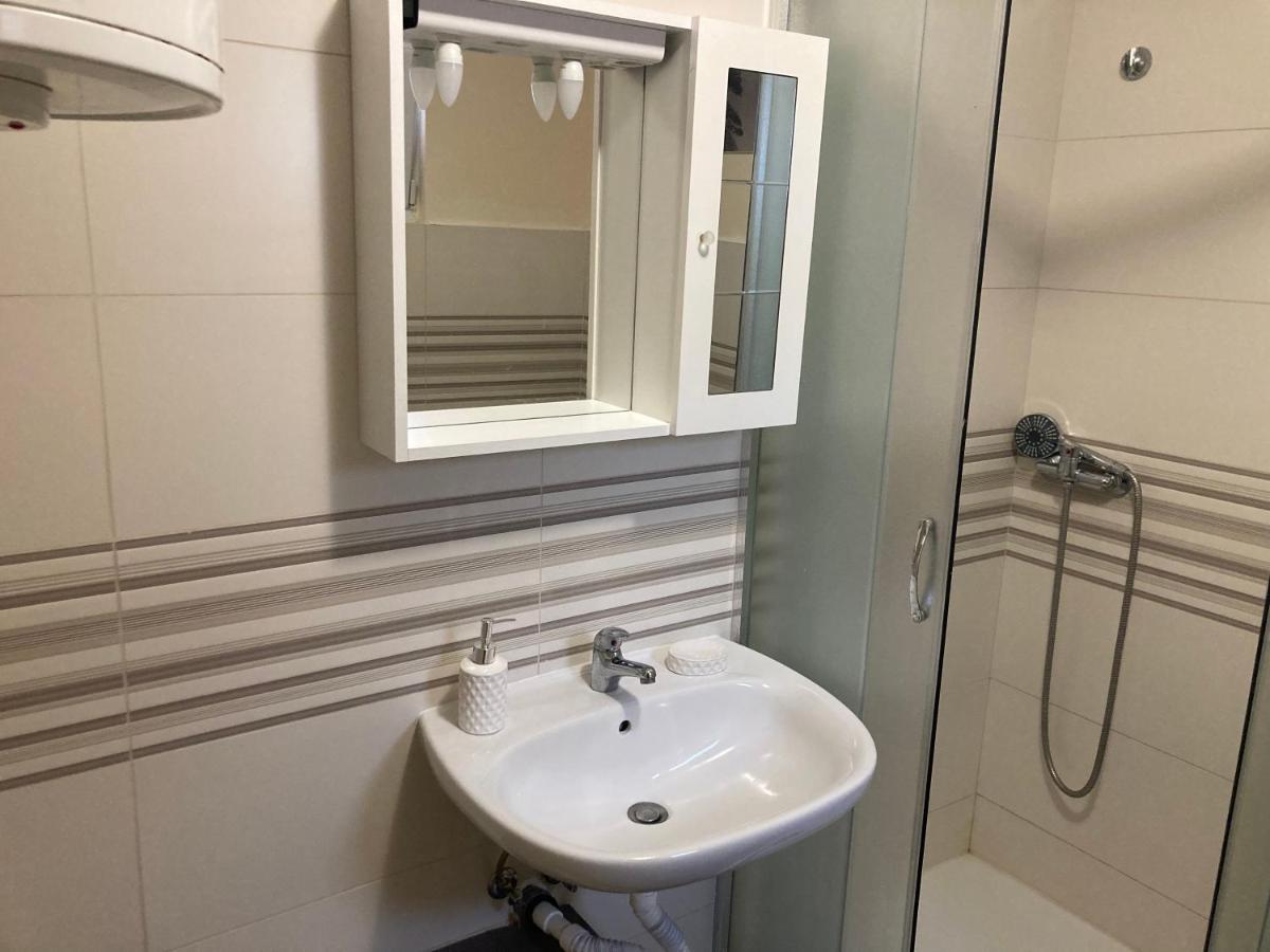 Relax And Explore, Alva Apartment Solin Eksteriør billede